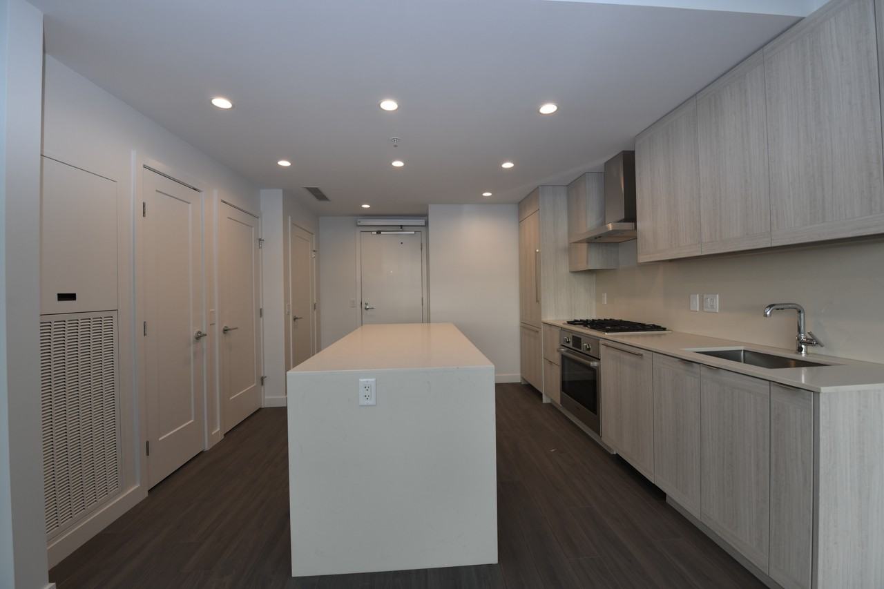 Lumina - Photo 3 of 16