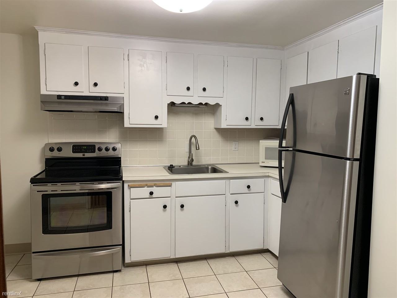 Presidential Condominiums 37 Montvale Ave, Woburn, MA 01801