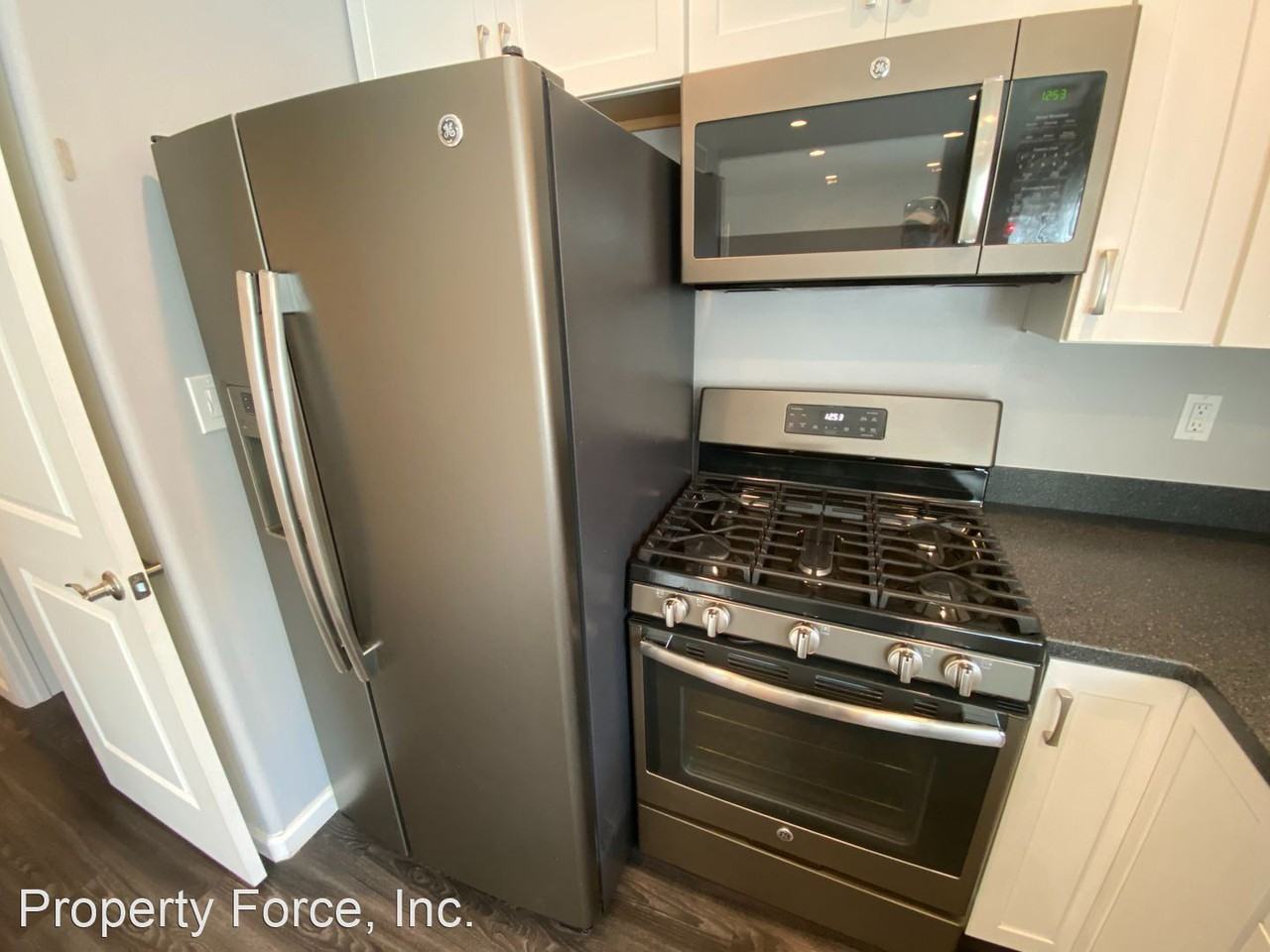 371 Catamaran St - Photo 3 of 23