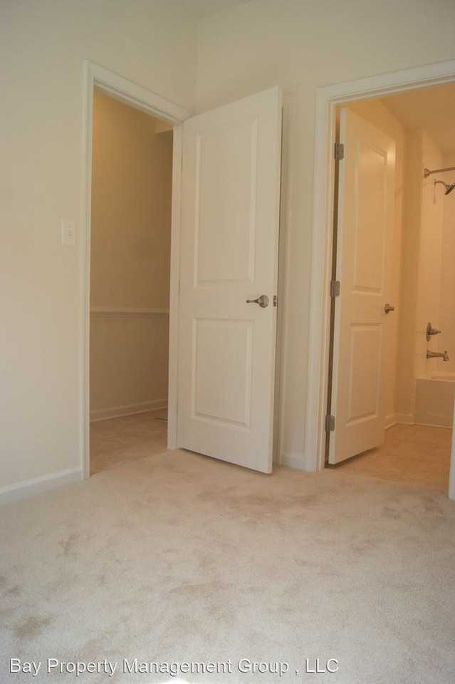 1726 Lantern Mews - Photo 3 of 22