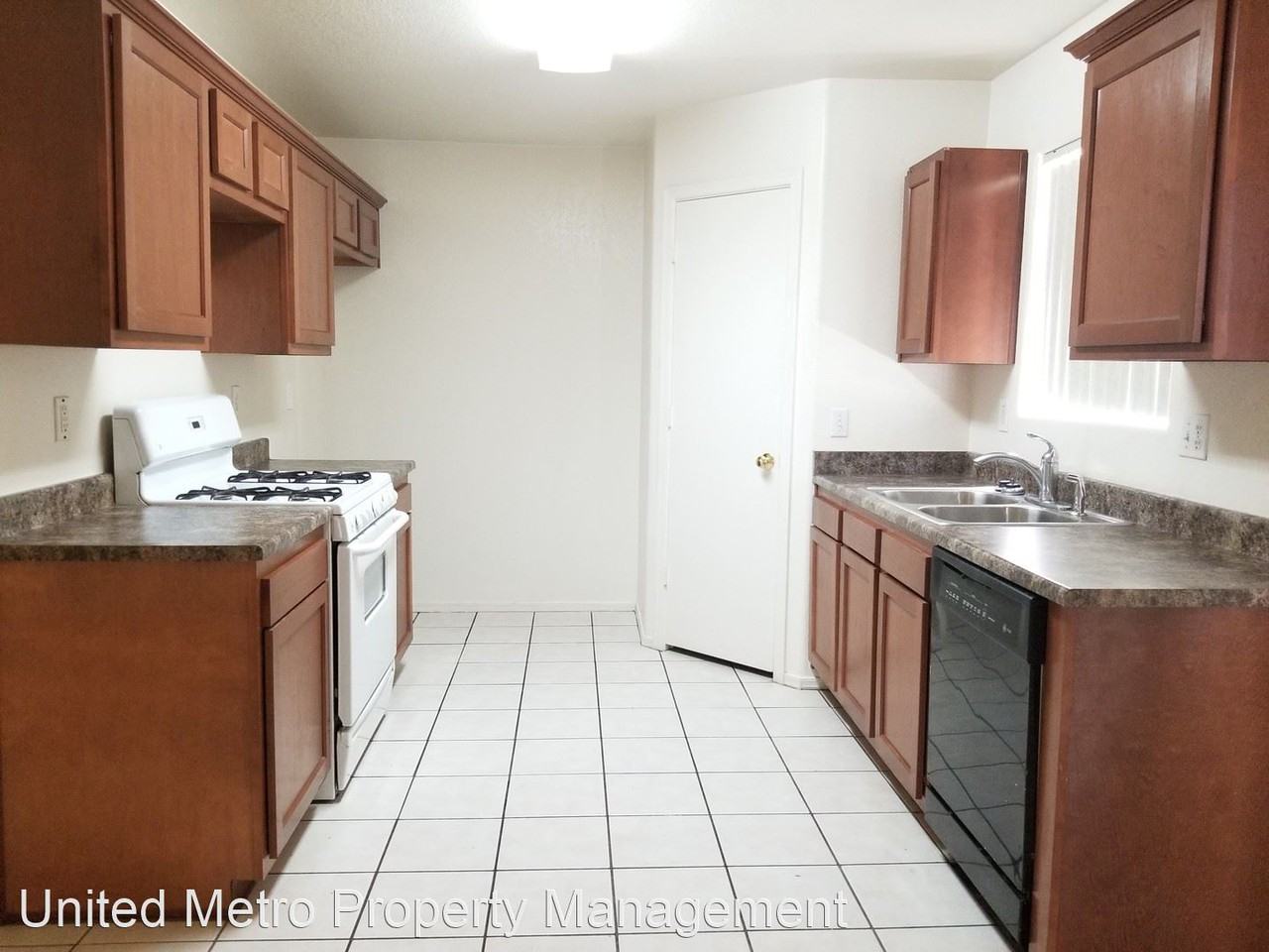 7395 W San Miguel Ave - Photo 3 of 12