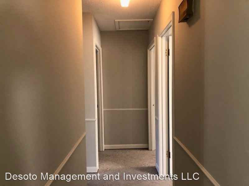 6320 Valleybrook Cv - Photo 3 of 11