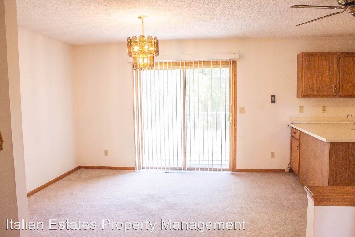 4895 Blackjack Rd - Photo 3 of 19