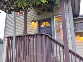 708 Sw Bay St - Photo 1 of 1