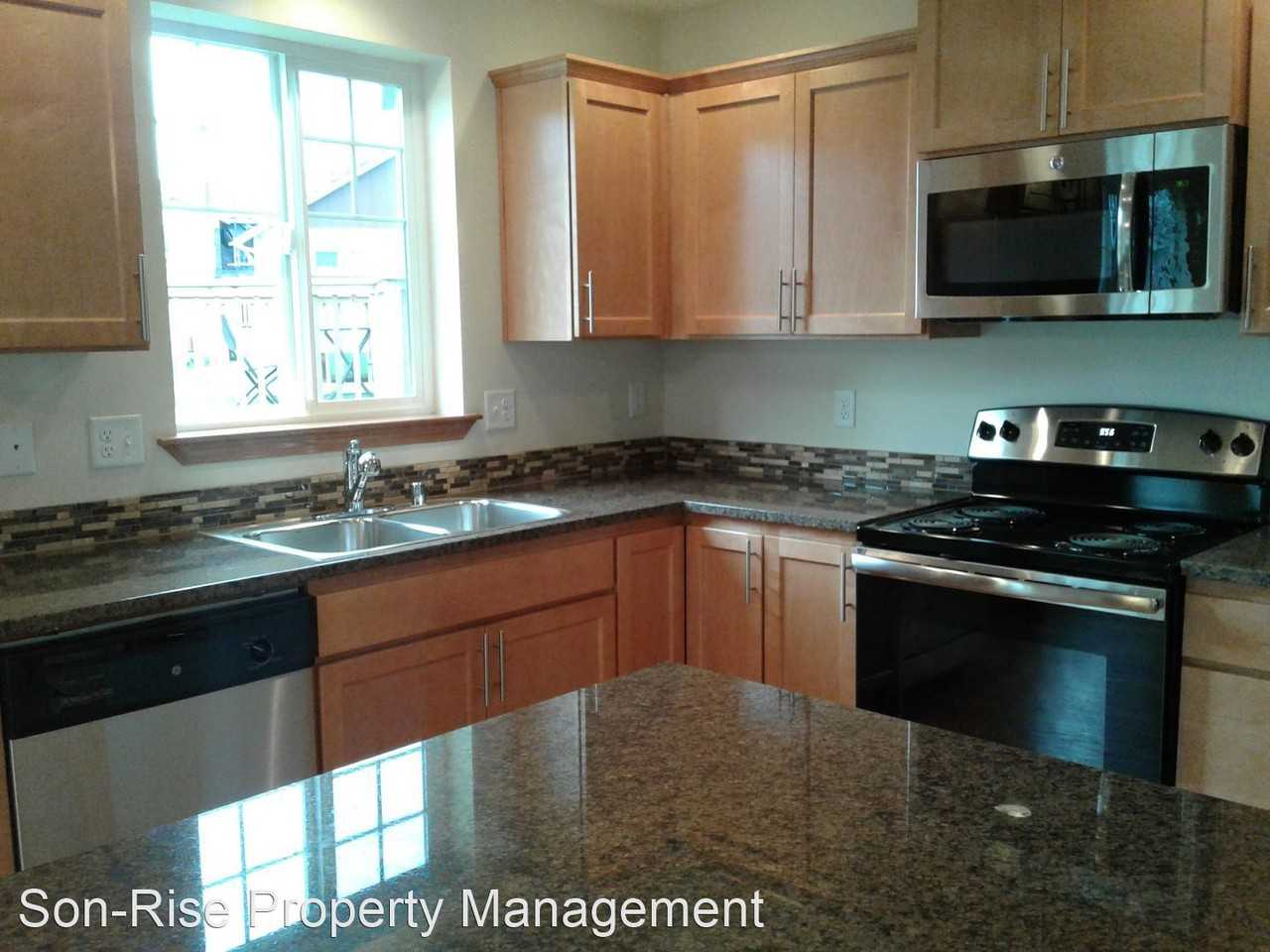 4325 Larch Ln #47 - Photo 3 of 15