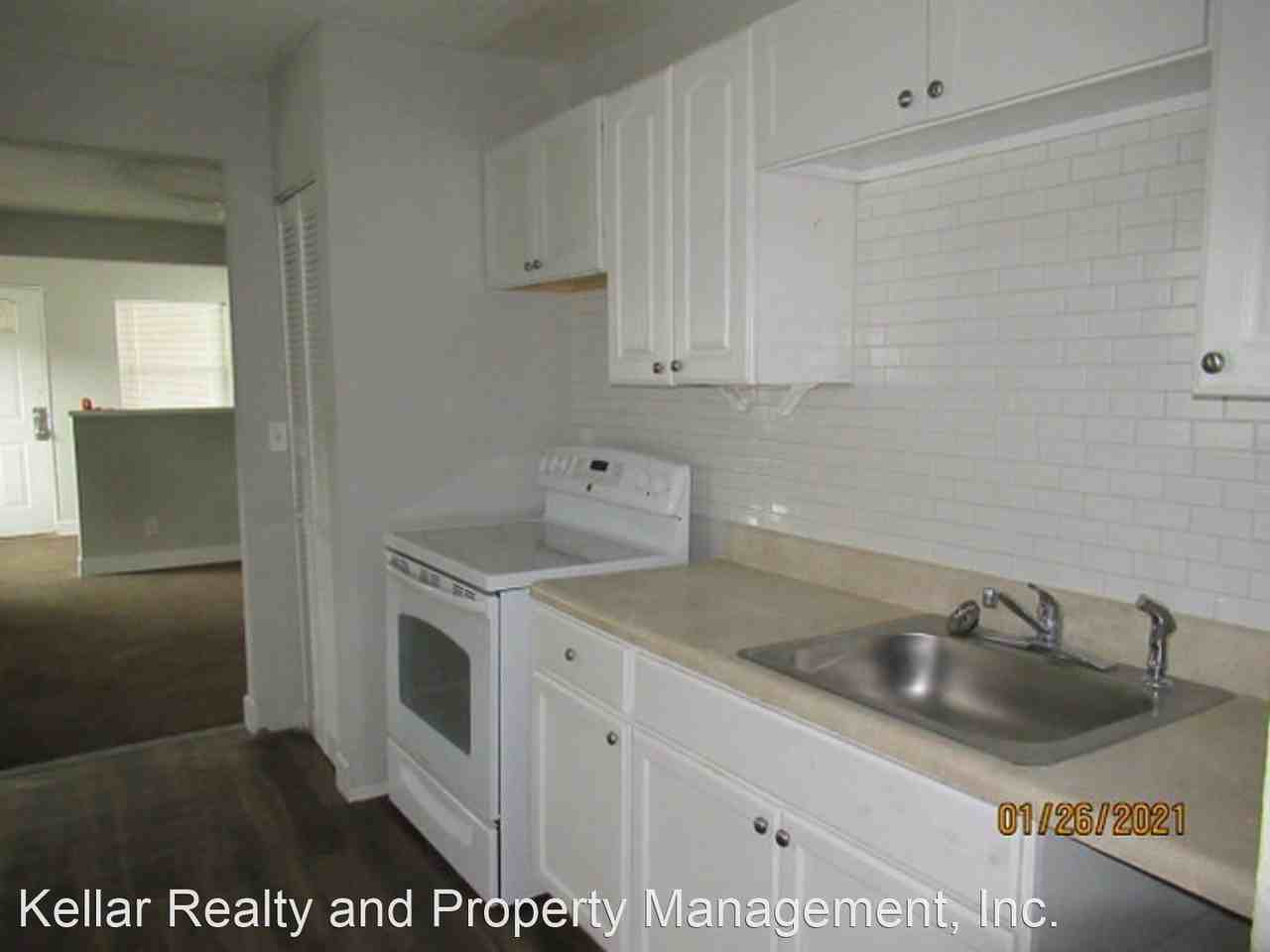 1778 E 26th St - Photo 3 of 17