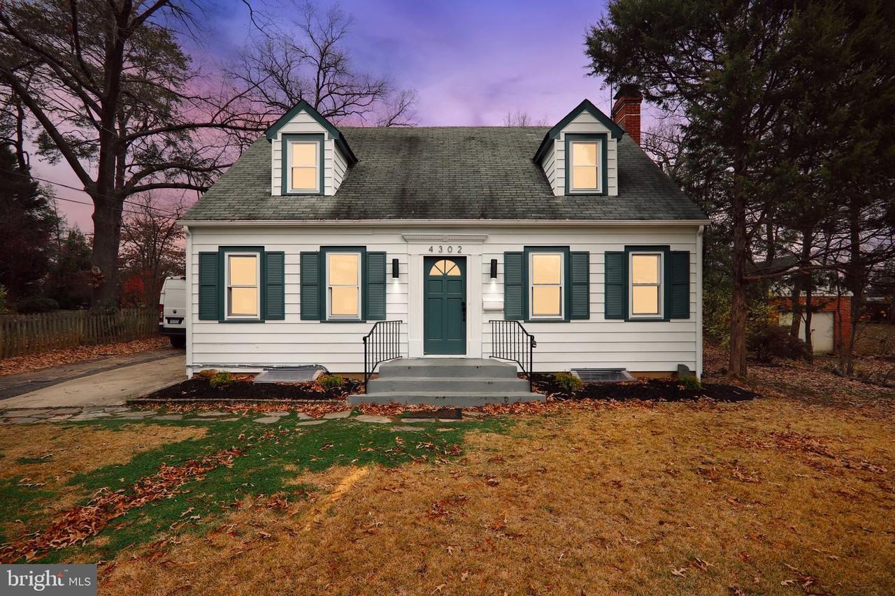 4302 E West Hwy - Photo 2 of 31