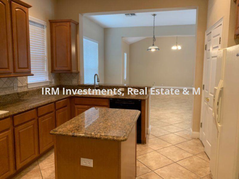 11727 Camden Park Dr - Photo 2 of 3