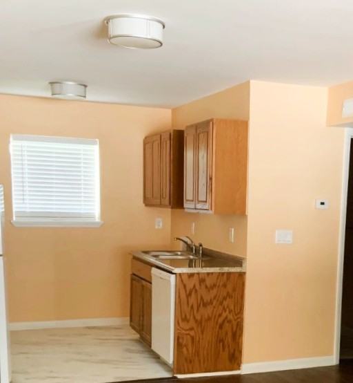 Court South - Photo 2 of 5