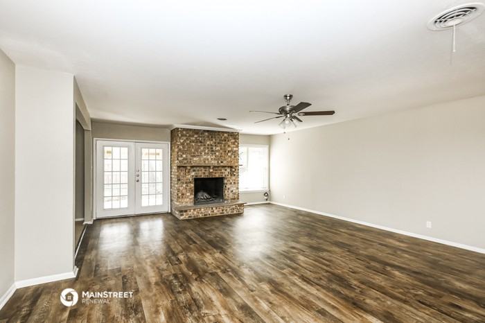 2132 David Dr - Photo 3 of 16