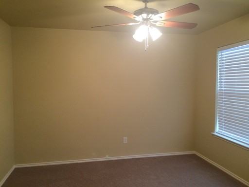 2226 Midbury Dr - Photo 3 of 19