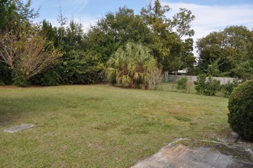 38 Marigold Ln - Photo 3 of 13