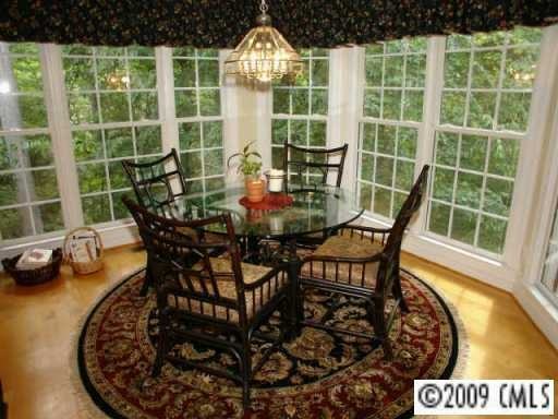 10424 Lady Grace Ln - Photo 3 of 13