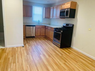 511 Schuyler Ave #A1 - Photo 2 of 5