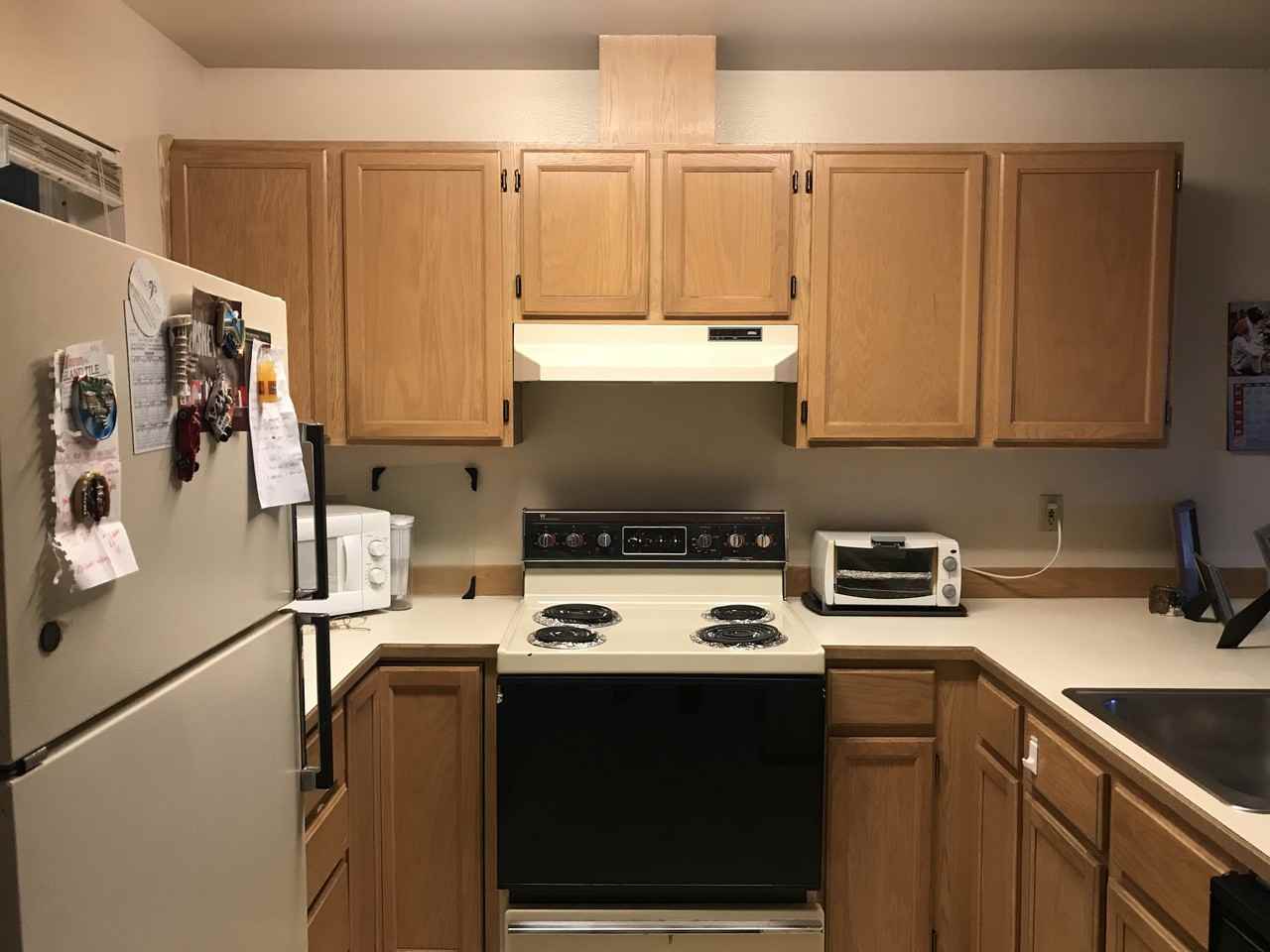 3220 Timberline Ct #204 - Photo 2 of 8