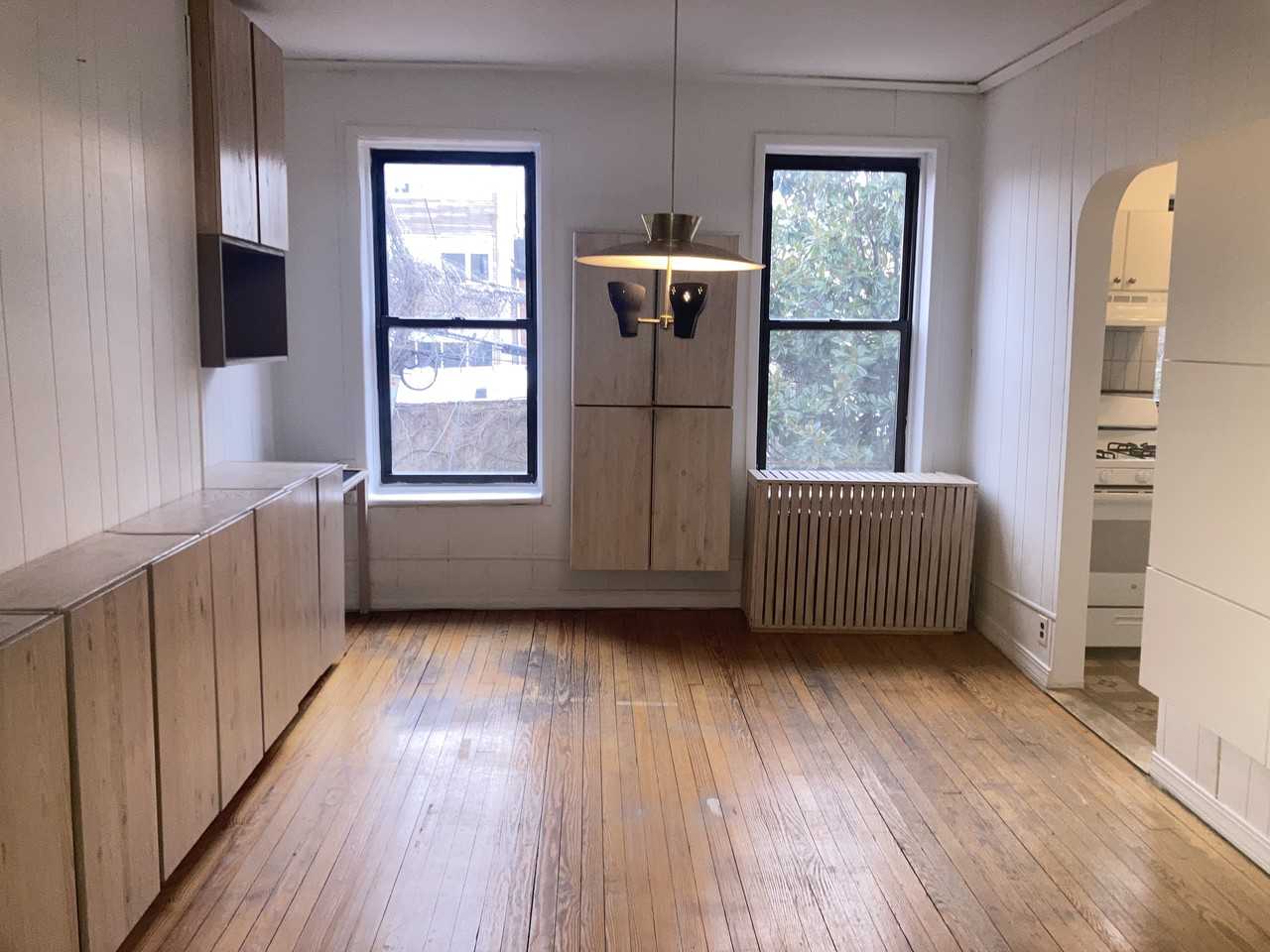 472 Sackett Street #2 - Photo 2 of 6