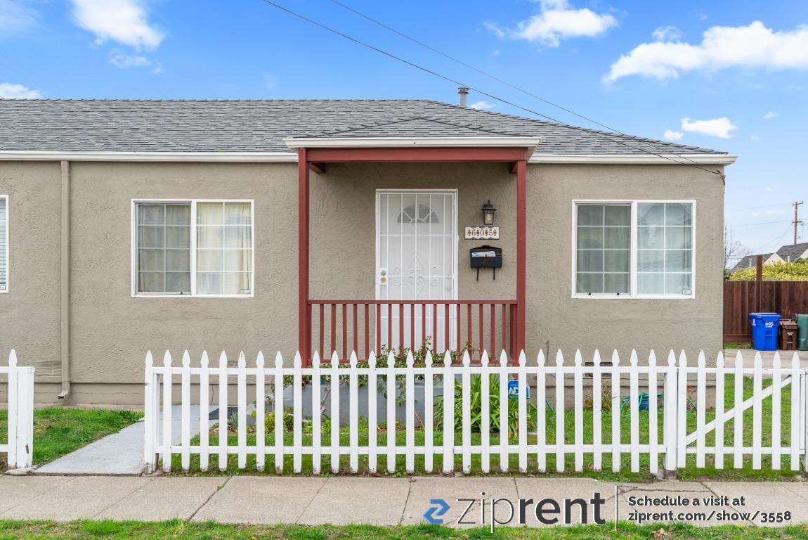 605 27th St - Photo 2 of 16