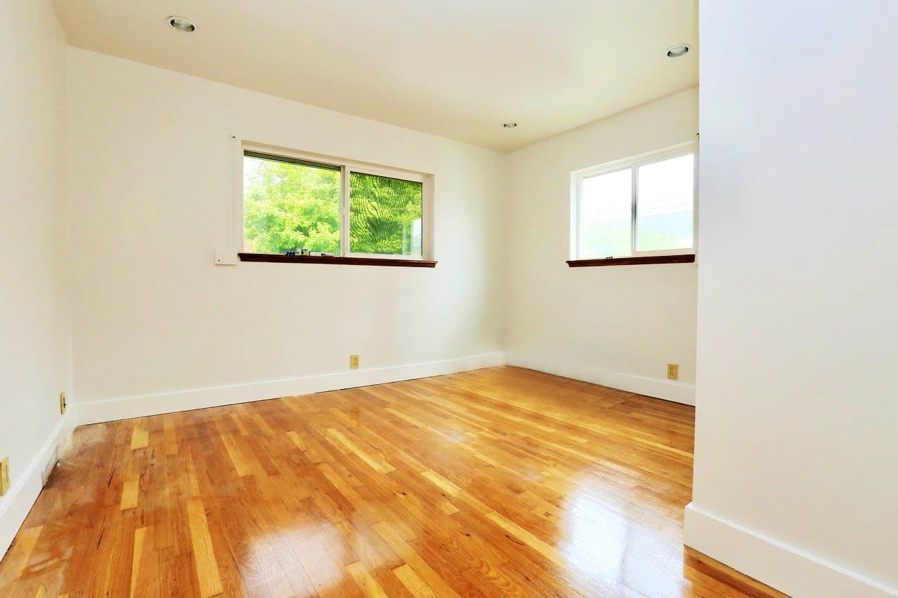 4128 14th Ave S - Photo 3 of 17