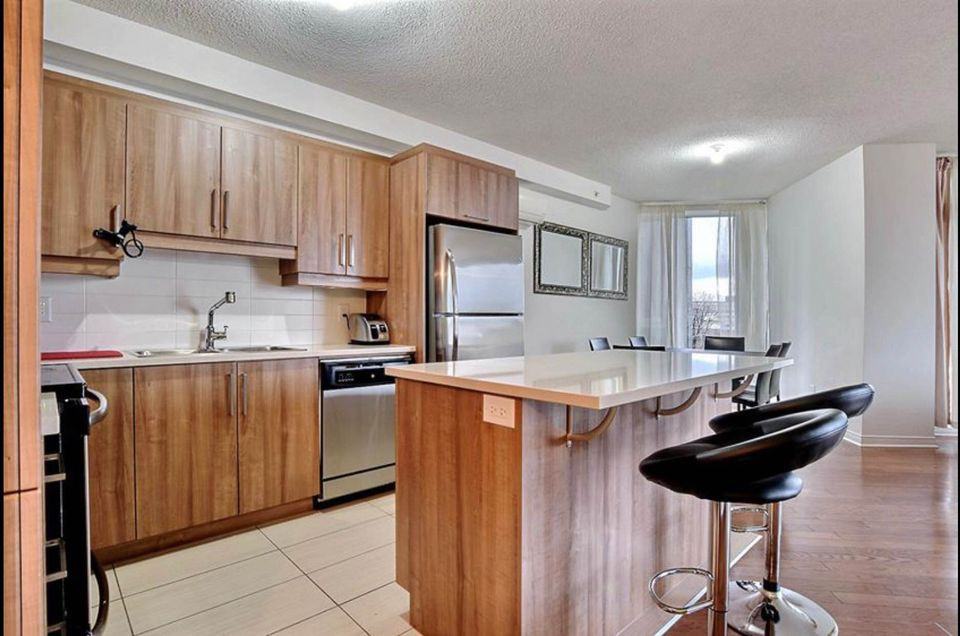 4975 Rue JeanTalon Ouest, Montréal, QC H4P 1W7 2 Bedroom Apartment