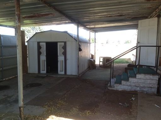 23514 Ave 181 - Photo 2 of 8