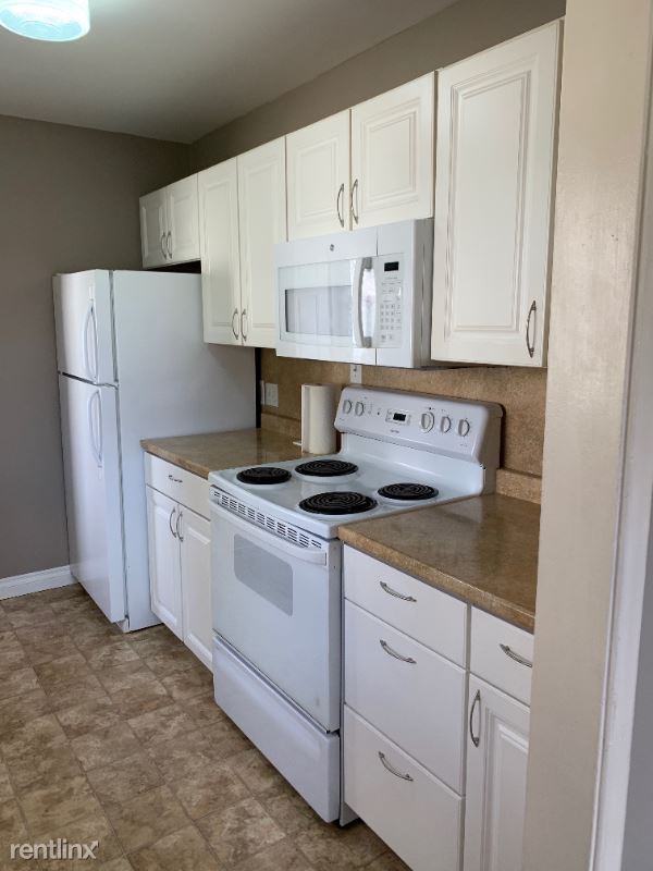 289 W 19th St - Photo 3 of 24
