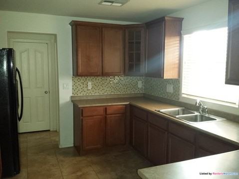 1911 S Tucana Ln - Photo 3 of 15