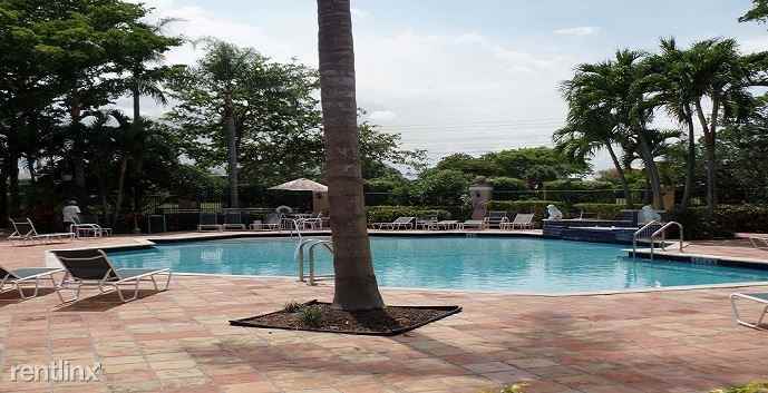 1755 Village Blvd - Photo 2 of 8