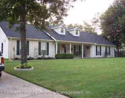 152 Keisha Cir - Photo 2 of 13