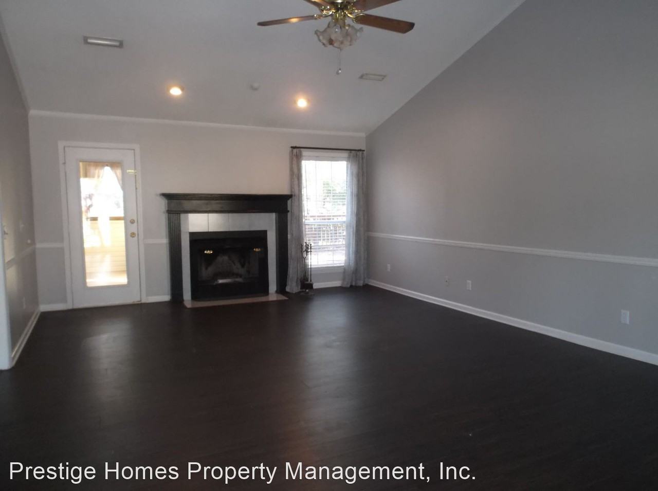 152 Keisha Cir - Photo 3 of 13