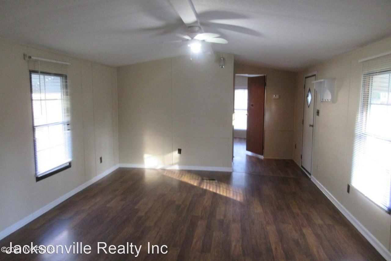 516 Greenwood Rd - Photo 3 of 15