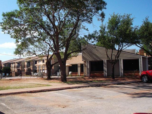 Cottonwood Apartments - Photo 2 of 7