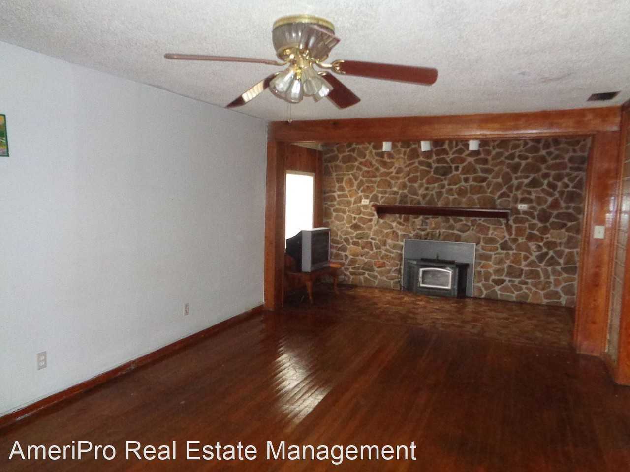 1990 E Lowden St - Photo 2 of 7