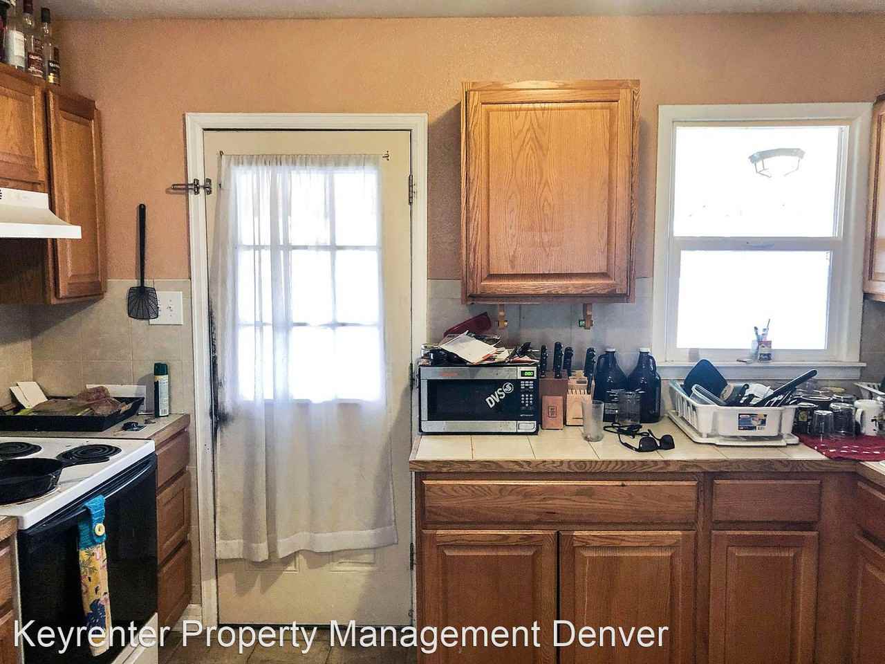 2695 S Grove St - Photo 2 of 8