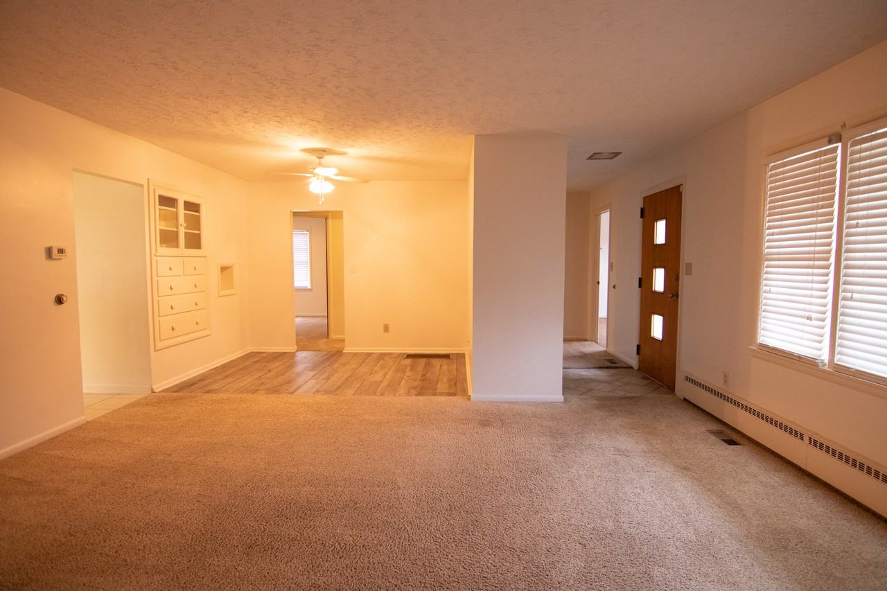 21330 Clare Ave - Photo 2 of 14