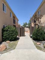 featured image of 3413 Vail Ave Se