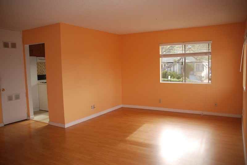 1443 E Windsor Rd - Photo 2 of 14