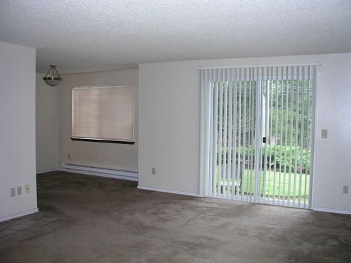 7774 40th St W - Photo 2 of 5