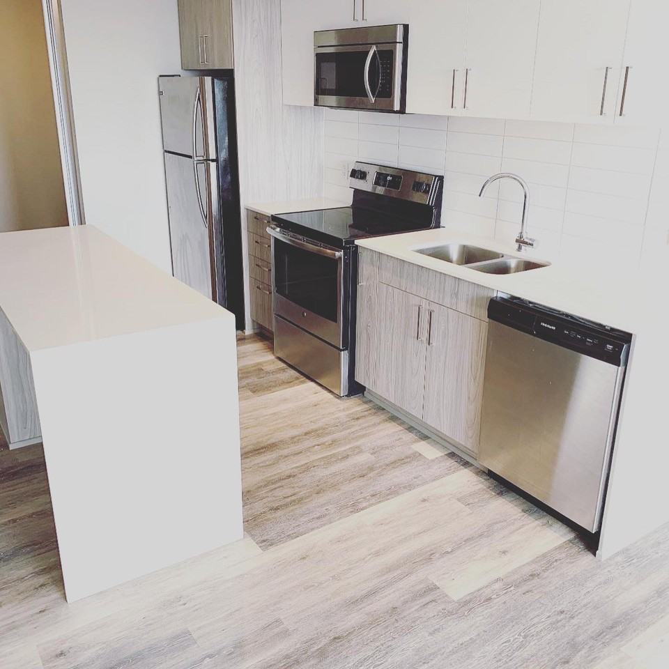 1140 Wellington St. W. - Photo 2 of 6