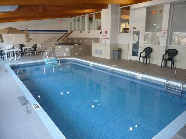 80 Plaza Drive - Photo 2 of 12