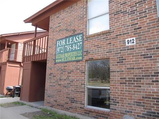 912 Isbell Rd #D - Photo 2 of 47