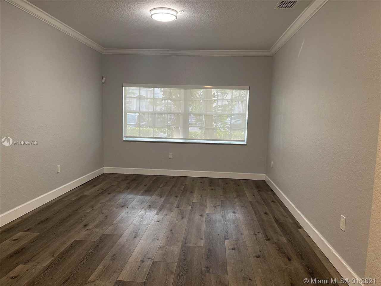 5660 Northwest 115th Court - Photo 2 of 19
