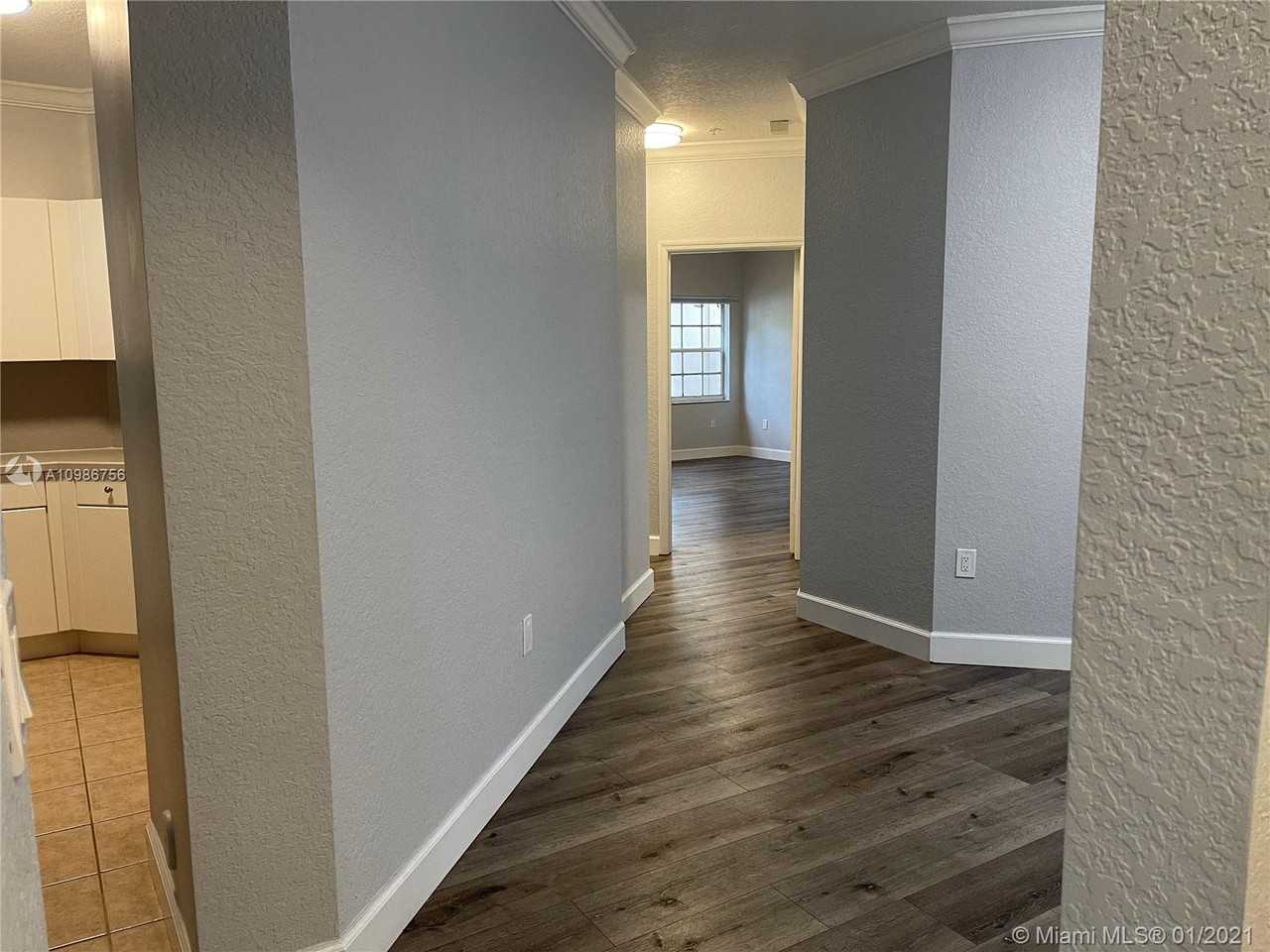 5660 Northwest 115th Court - Photo 3 of 19
