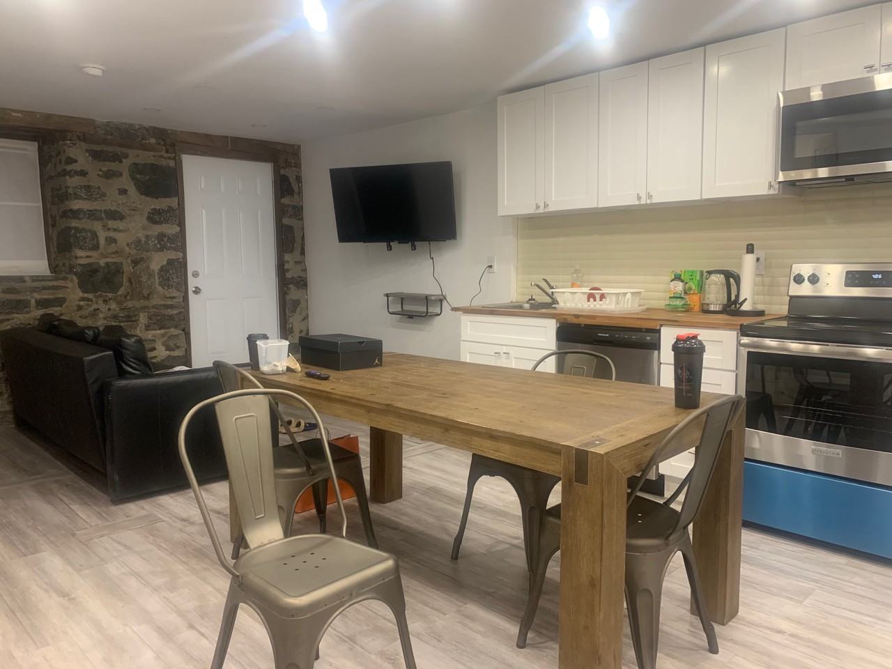 3490 Rue Jeanne-Mance - Photo 2 of 11