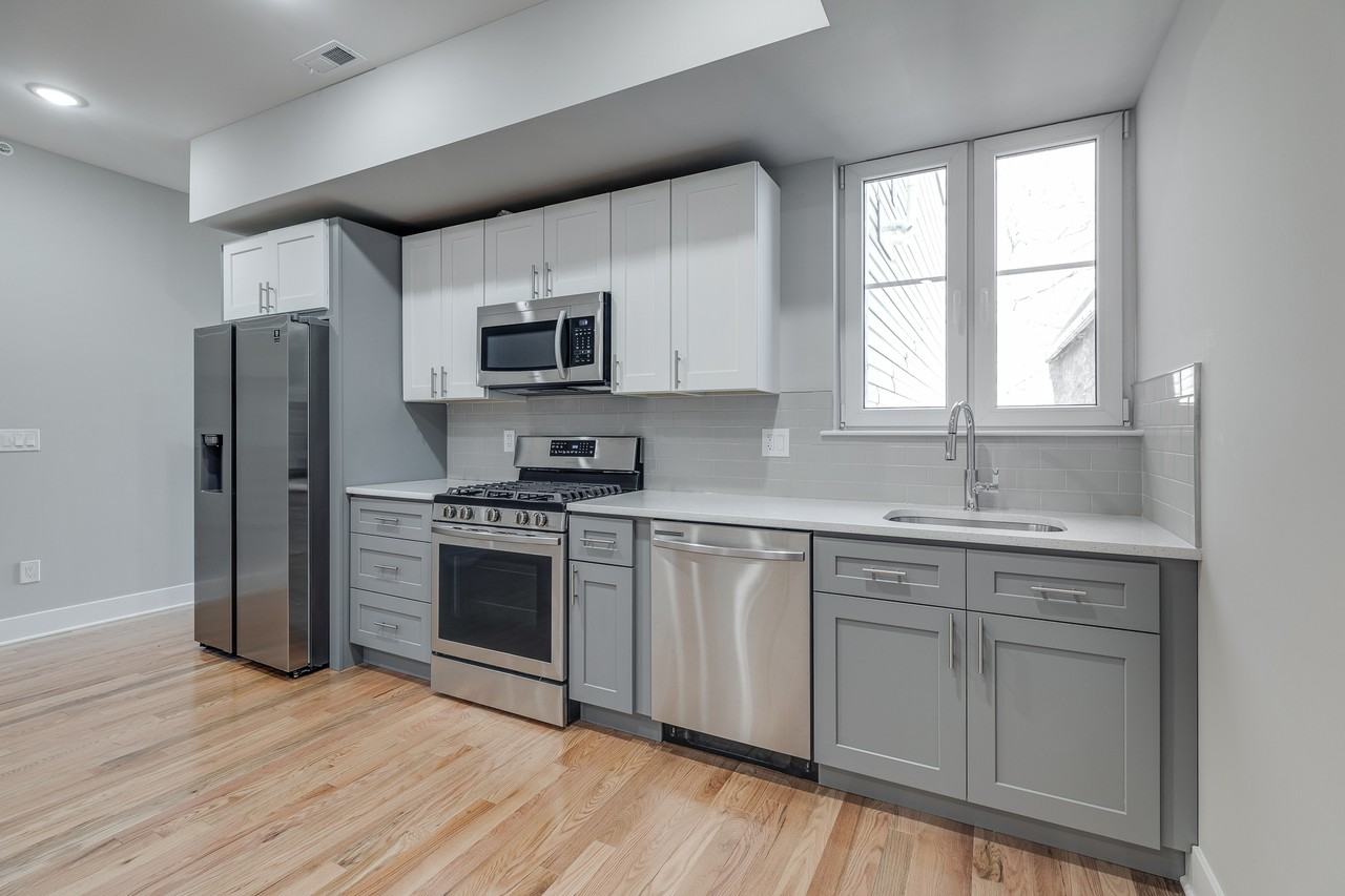 2111-15 Master Street Unit C - Photo 2 of 25