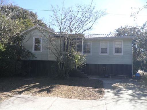 2600 I'on Ave - Photo 3 of 17