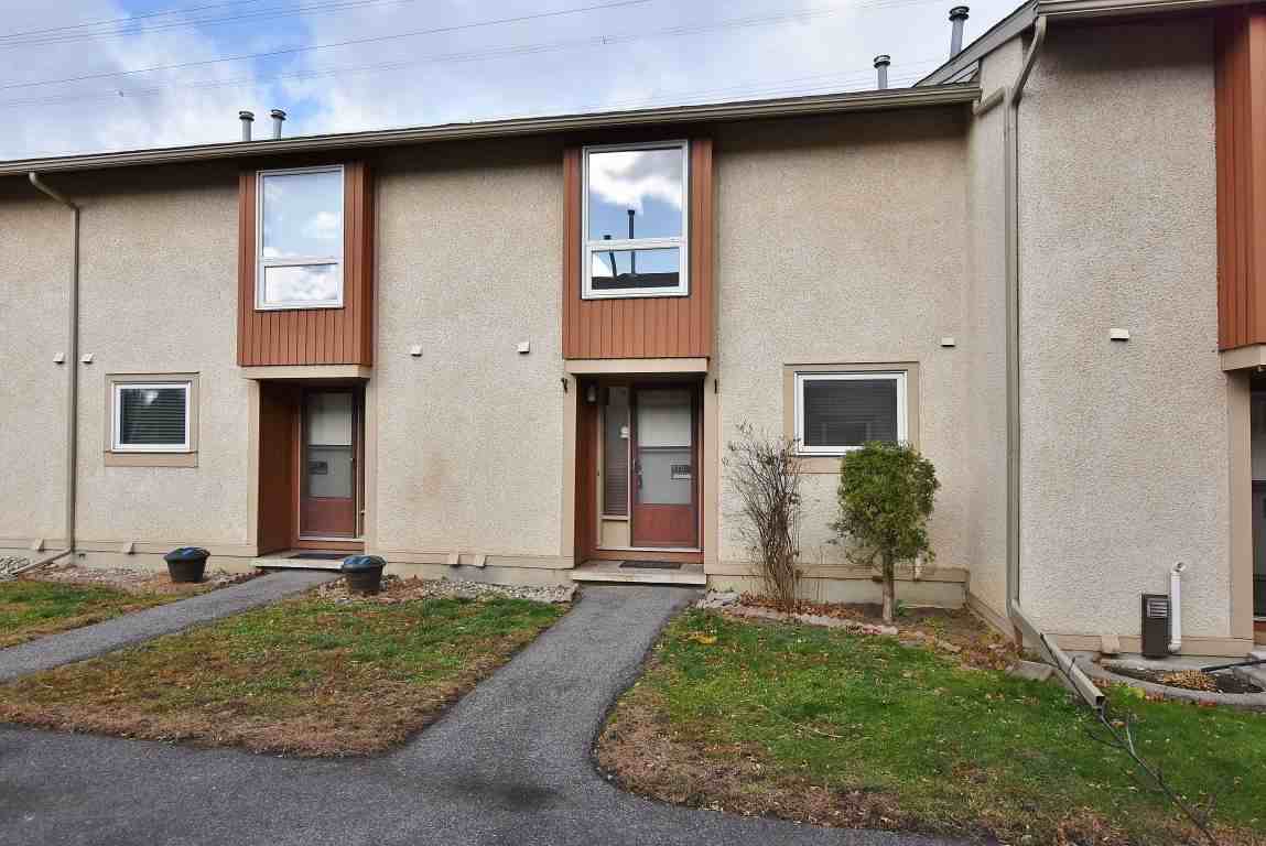 37D Woodfield Drive Apartments 37D Woodfield Dr, Ottawa, ON K2G 3Y6