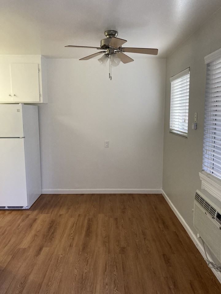 Ranchero Grove Apartments - Photo 3 of 16