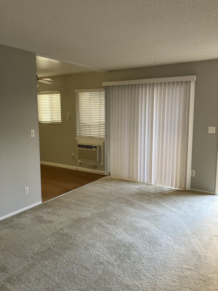 Ranchero Grove Apartments - Photo 6 of 16