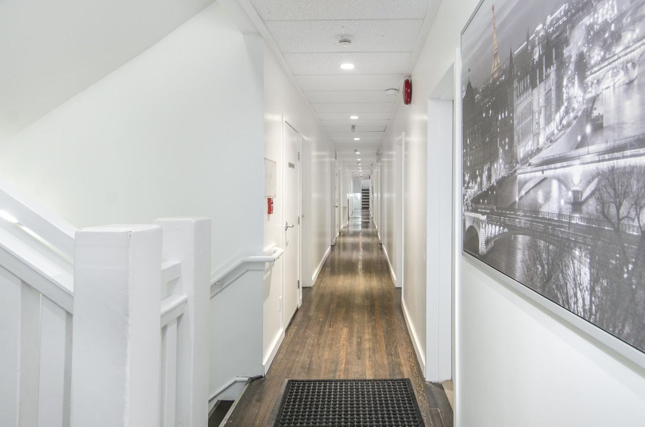 Pender - Photo 3 of 7