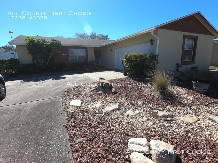 1863 Seton Dr - Photo 2 of 32
